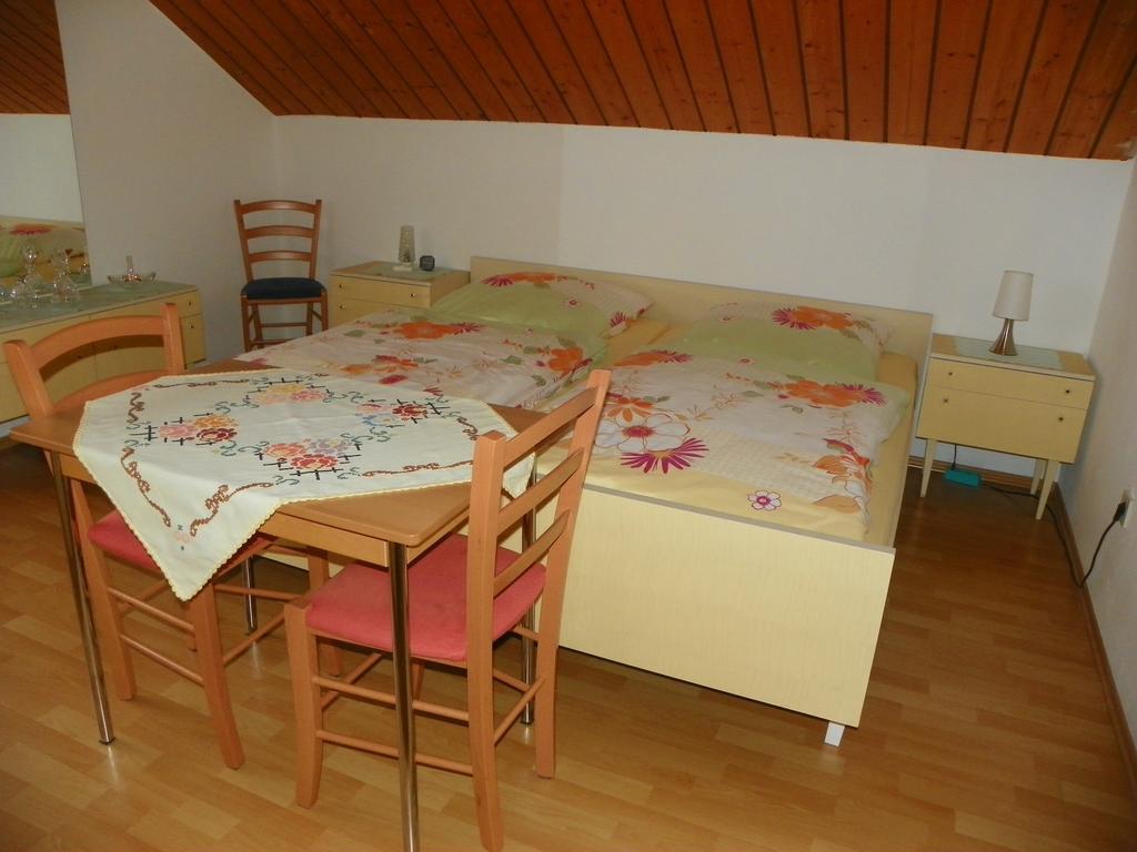 Ferienwohnung Am Weissenstaedter See Weissenstadt Exterior foto